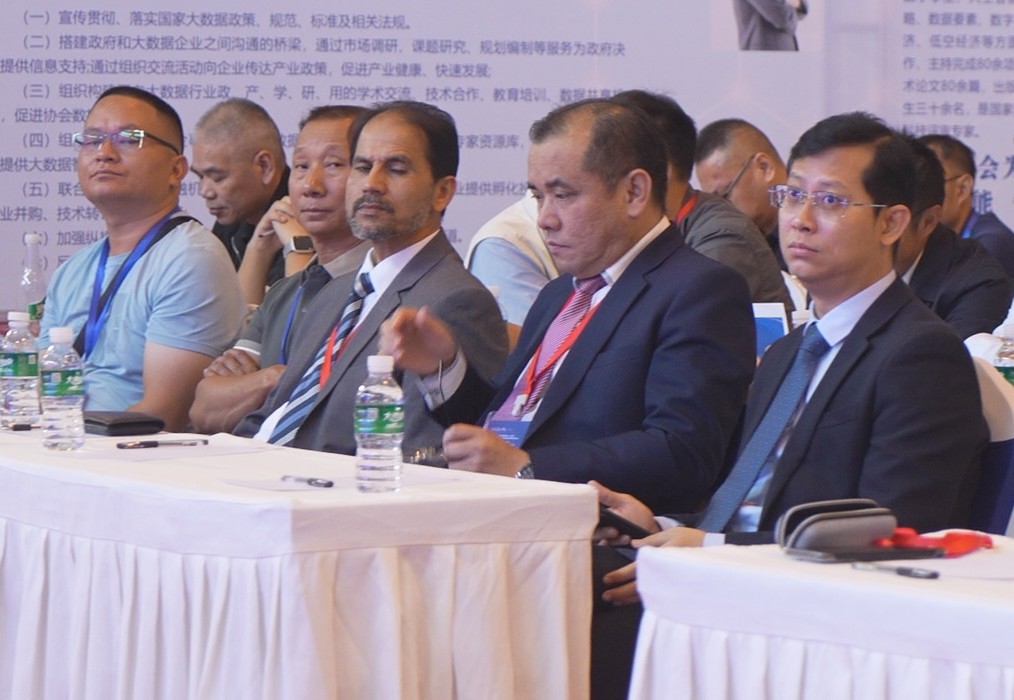南亚东南亚多国驻昆领事官员出席2026云南低空经济博览会,共谋跨境无人机产业合作